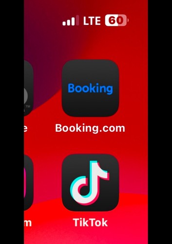 Iphone 256gb with tiktok - 11,